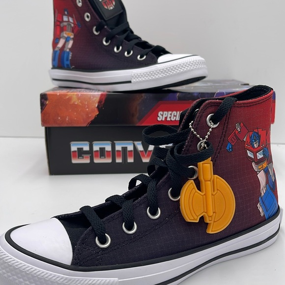Vans WMNS Transformers x Chuck Taylor All
Star High 'Autobots' Sneakers - Picture 15 of 16